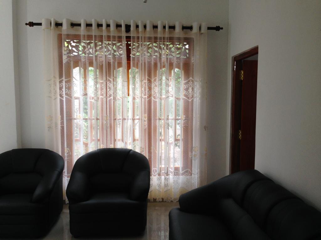 Sumudu Villa Hikkaduwa Exterior foto